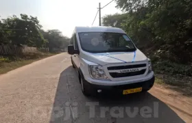 12 Seater Luxury Maharaja Urbania on Rent 12 Seater Luxury Maharaja Urbania on Rent