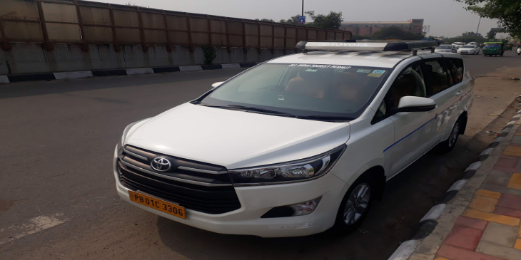 Car Rental Service in Gurgaon Car Rental Service in Gurgaon